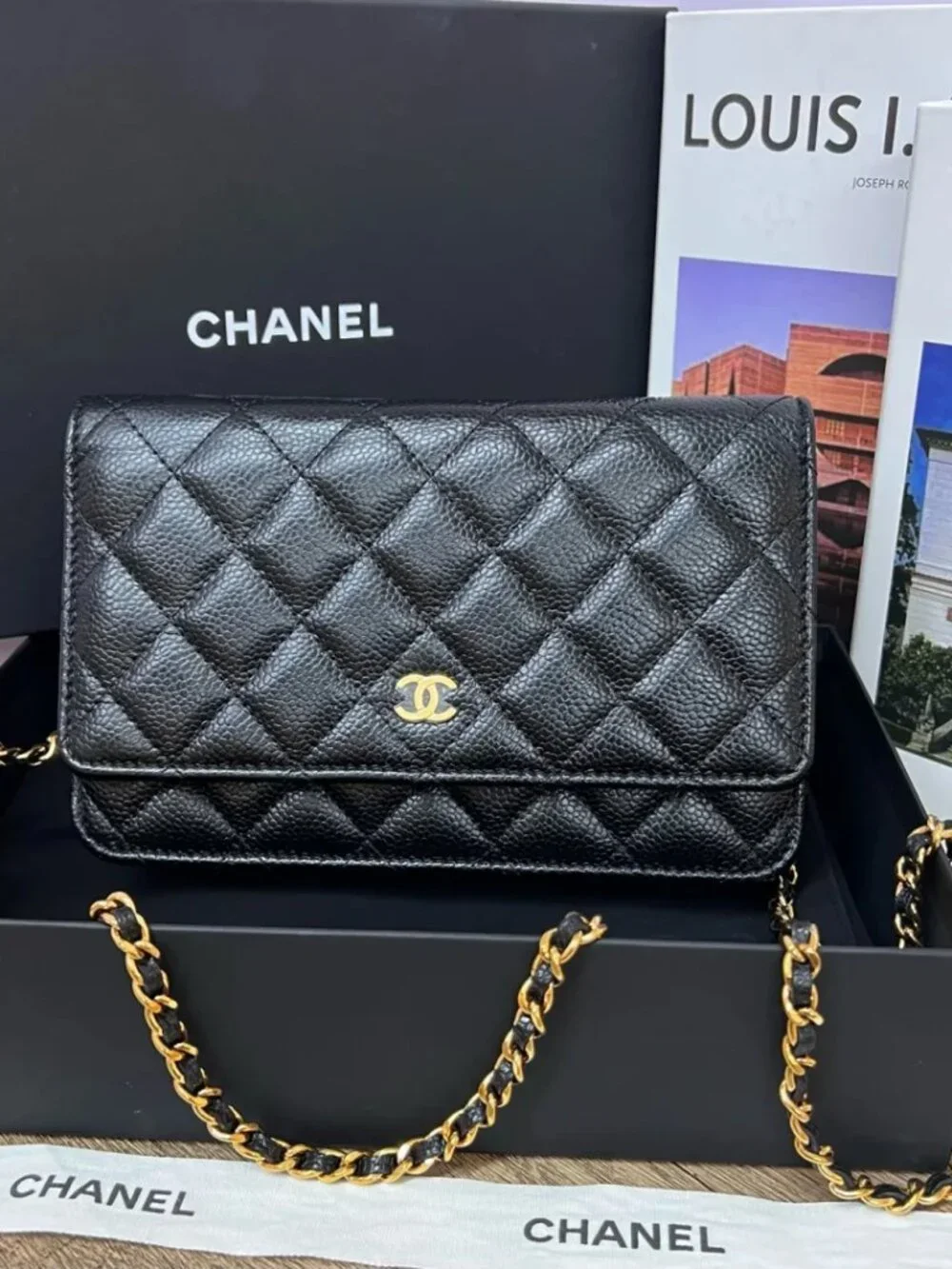 Classic CHANEL Bags: A Stylish and Versatile Choice for Elegance